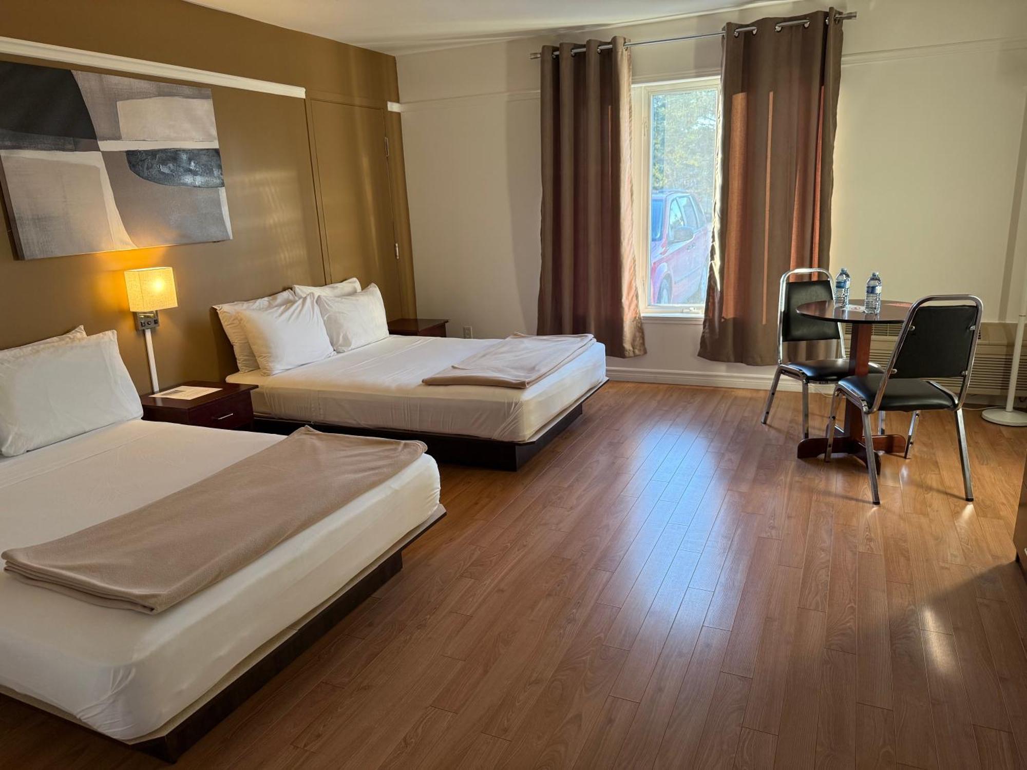 Hotel Saint-Come Bagian luar foto